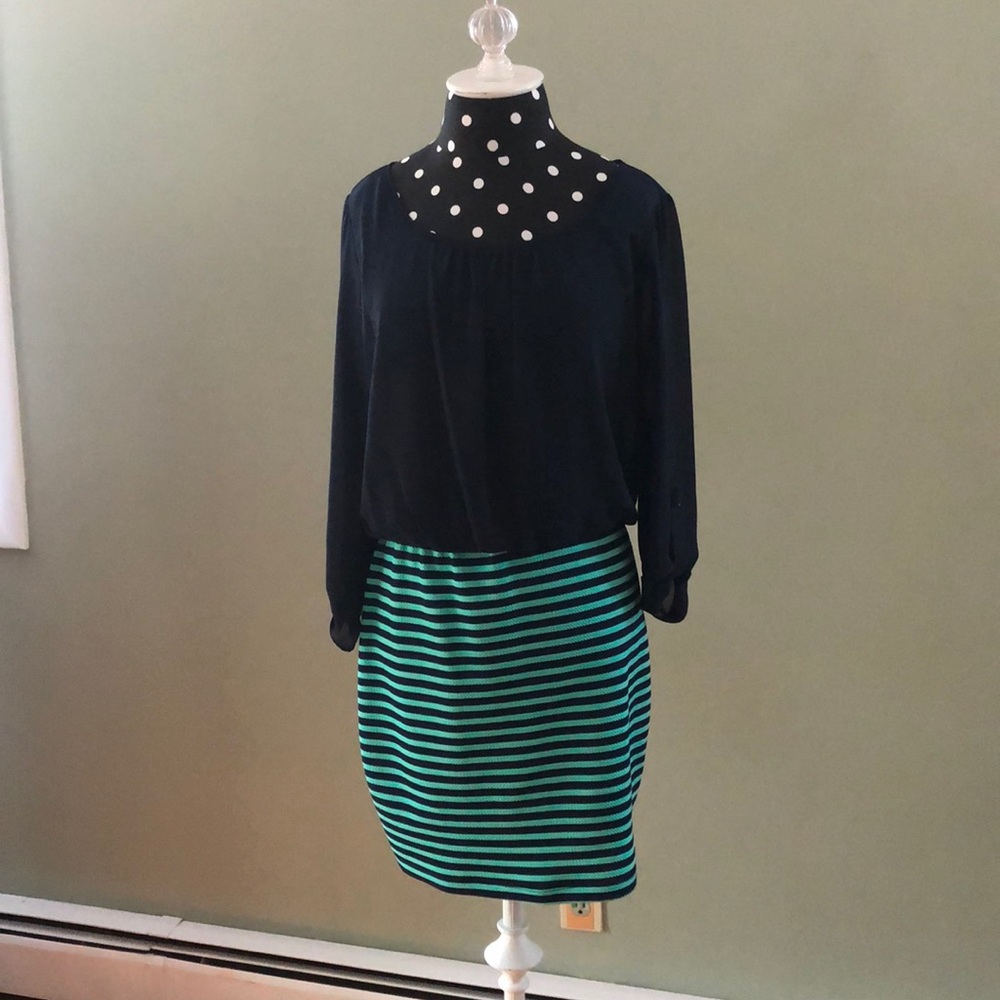 Worn once Navy Blue and Mint striped A. byer
